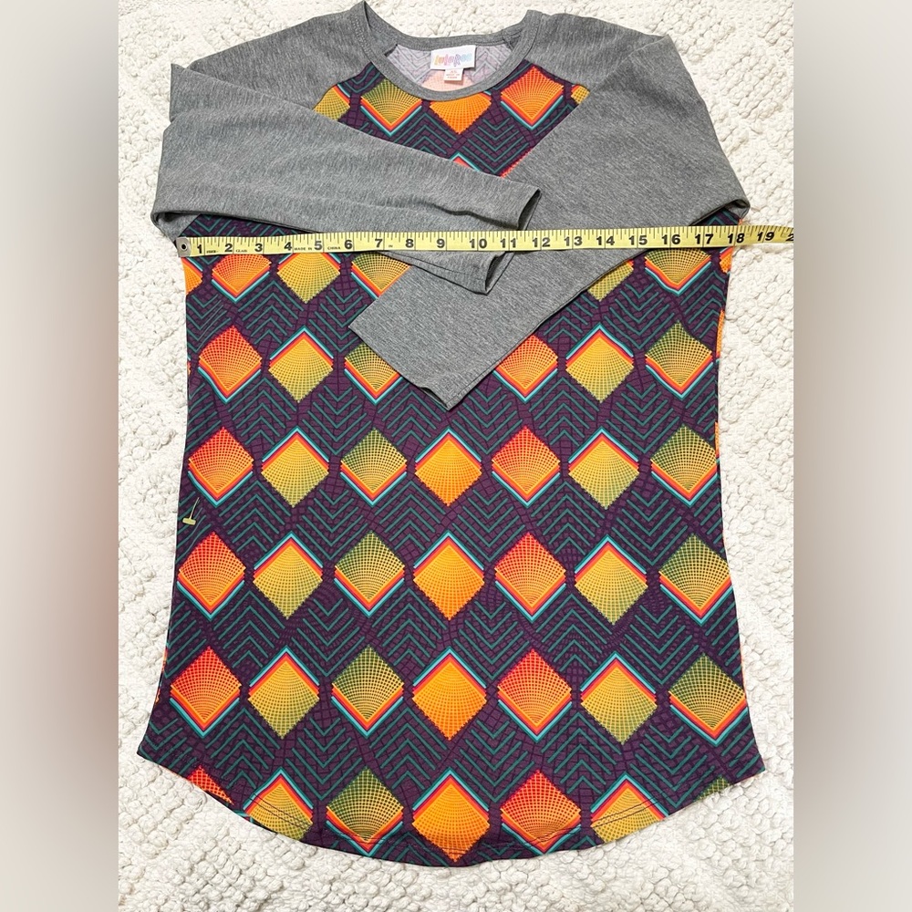 LuLaRoe Randy Raglan Baseball Tee XS Vintage NWOT
